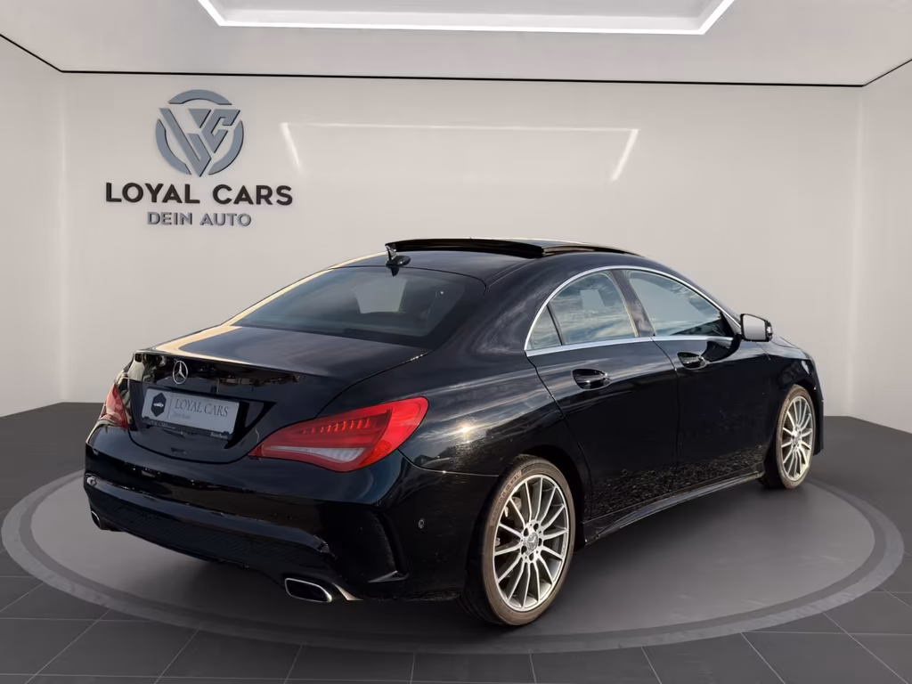 Mercedes-Benz CLA 220