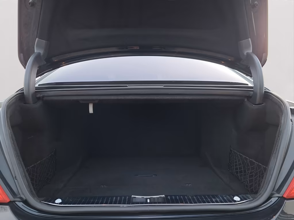 Mercedes-Benz S 600