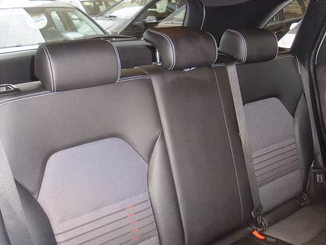 Mercedes-Benz B 220