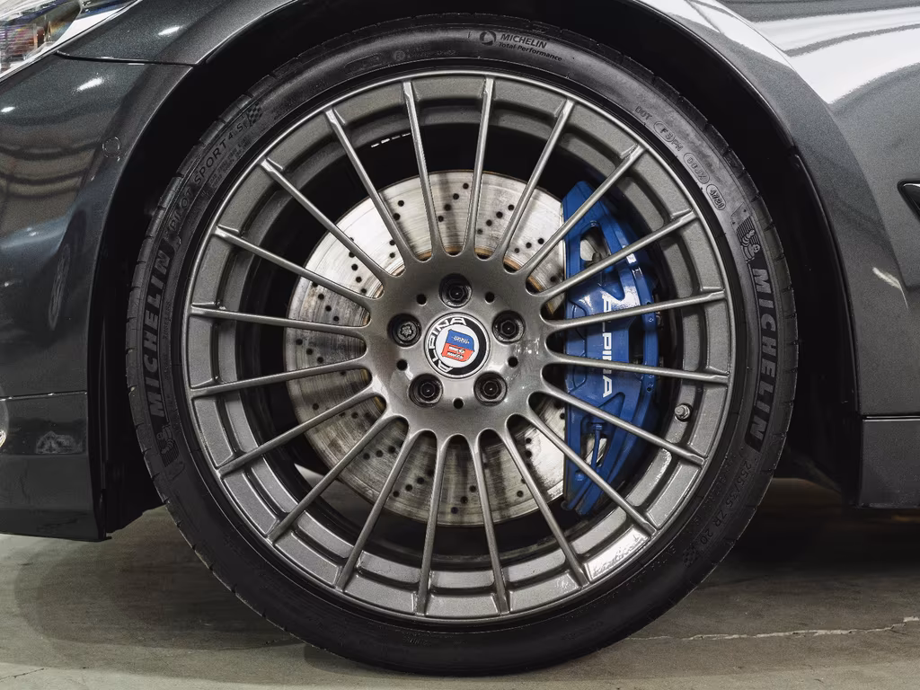 ALPINA B5