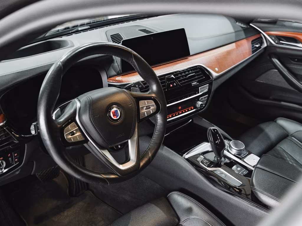 ALPINA B5