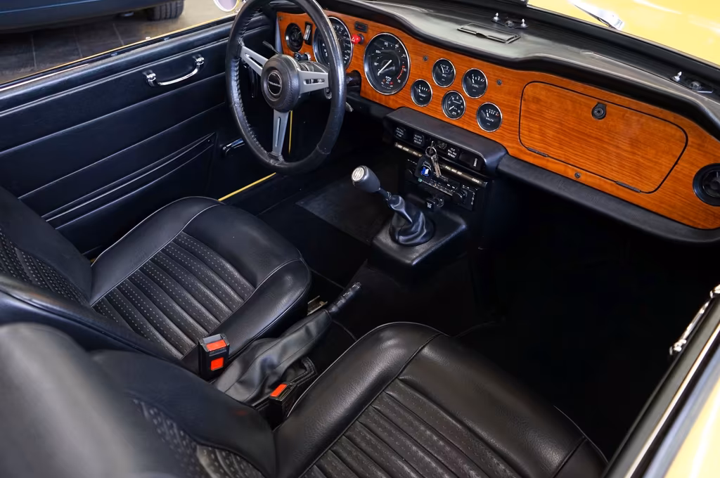 Triumph TR6