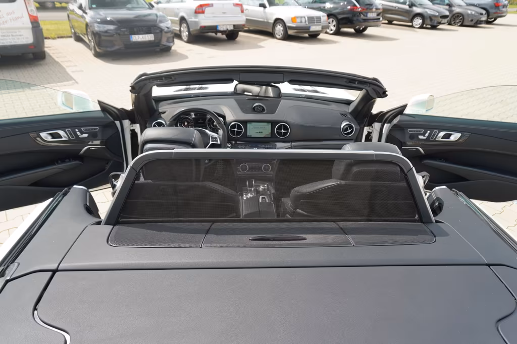 Mercedes-Benz SL 63 AMG