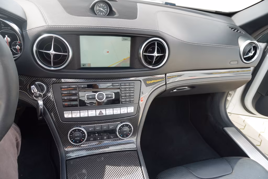 Mercedes-Benz SL 63 AMG