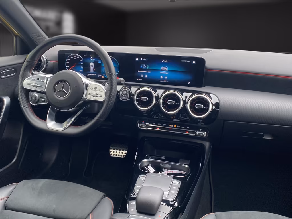 Mercedes-Benz A 45 AMG