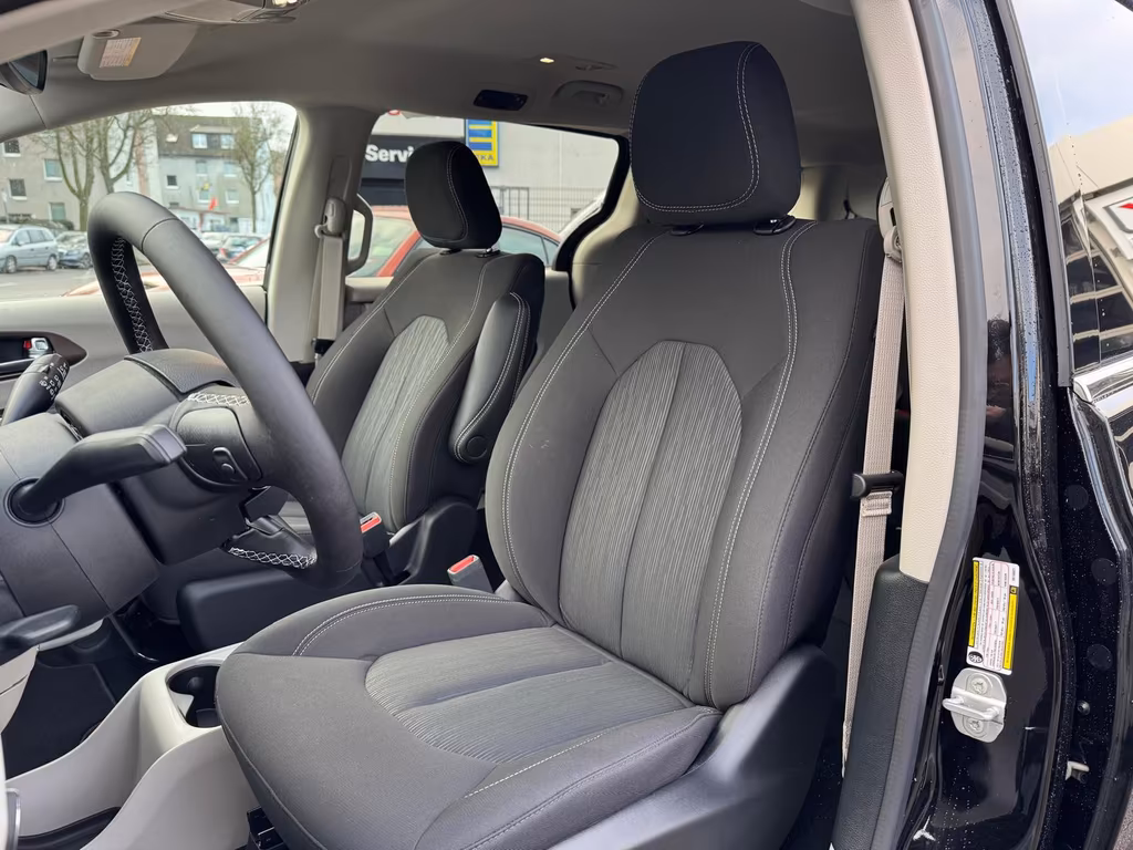 Chrysler Pacifica