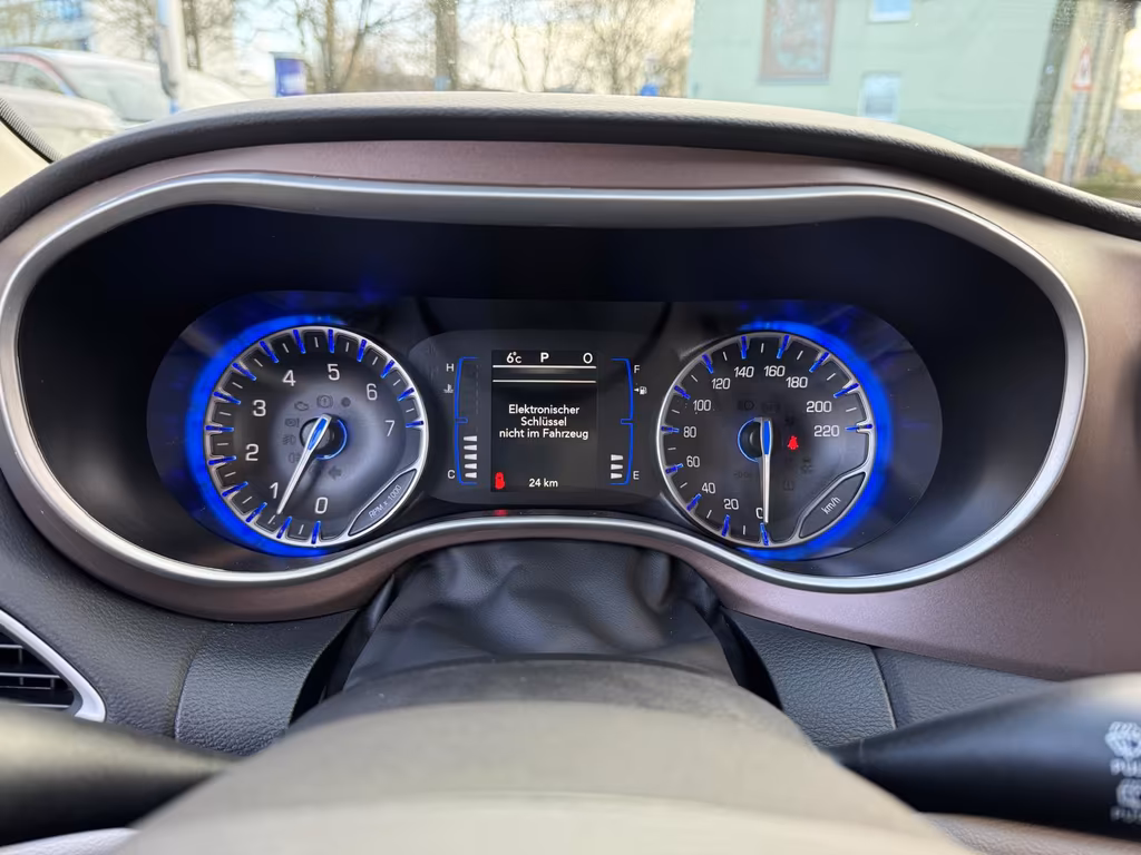 Chrysler Pacifica