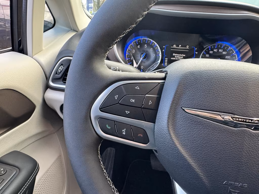 Chrysler Pacifica