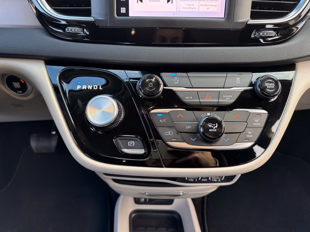 Chrysler Pacifica