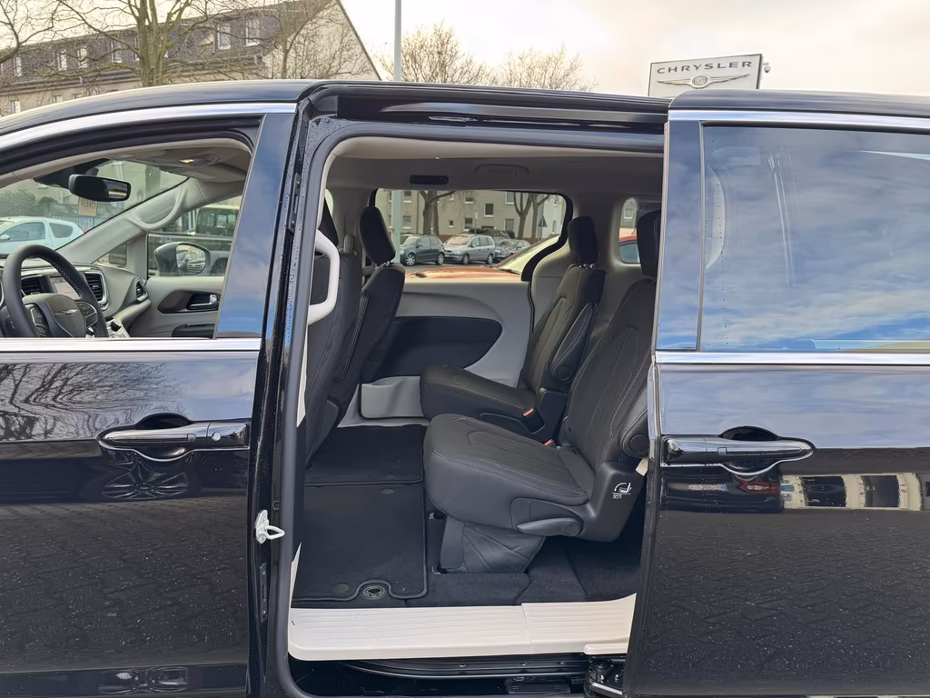 Chrysler Pacifica