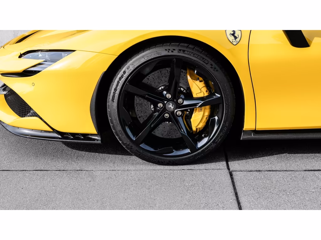 Ferrari SF90