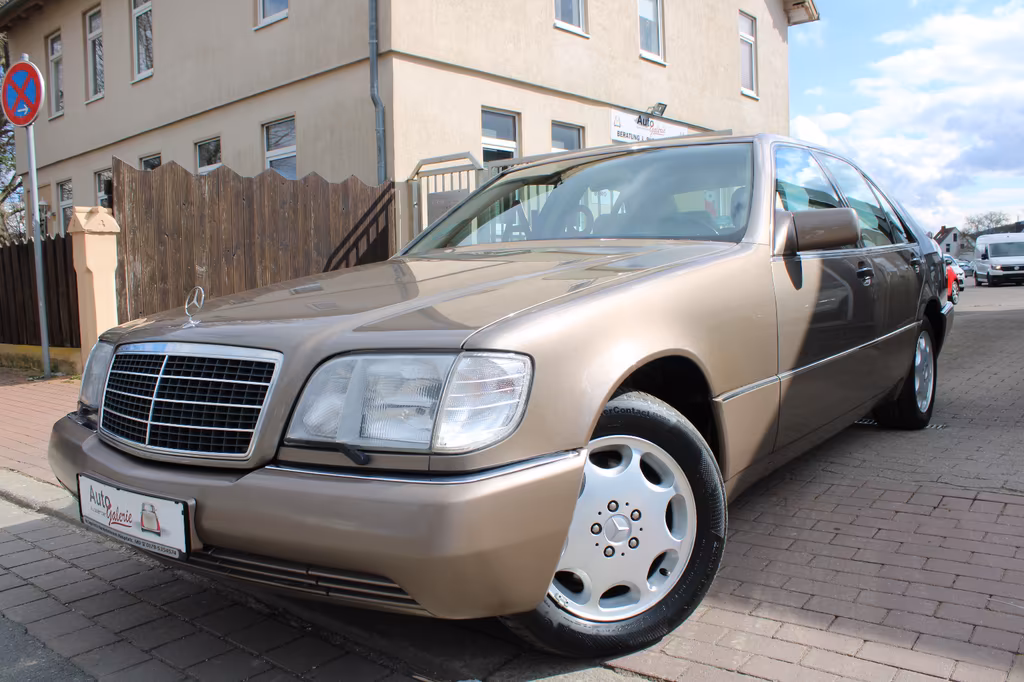 Mercedes-Benz S 300