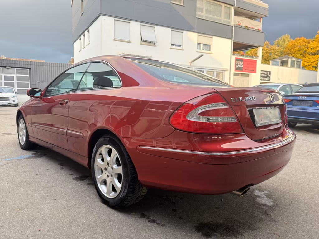 Mercedes-Benz CLK 240