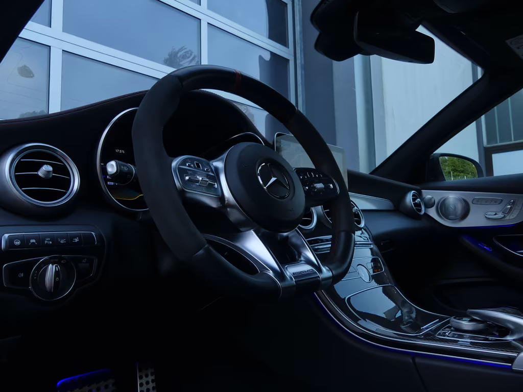 Mercedes-Benz C 450 AMG