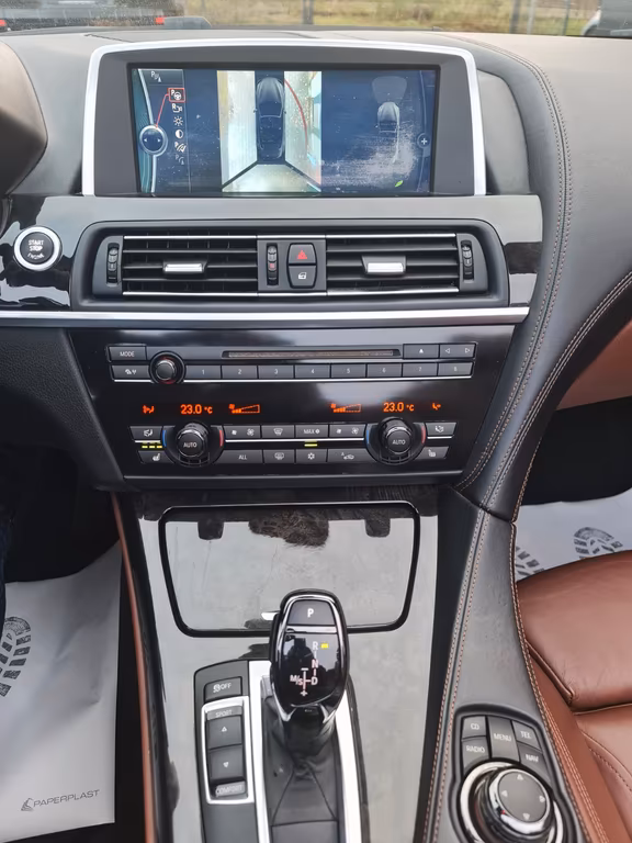 BMW 650
