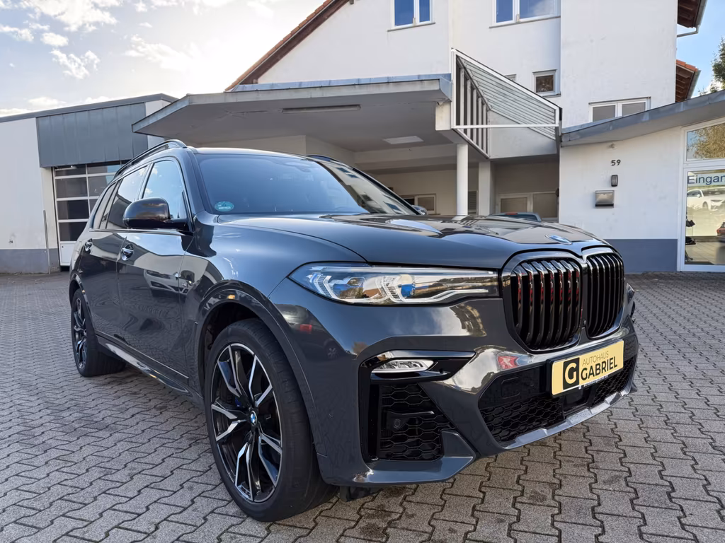 BMW X7
