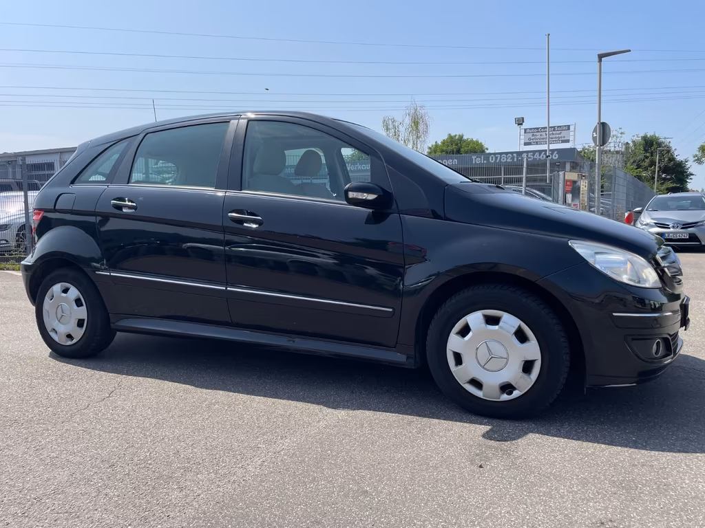Mercedes-Benz B 150