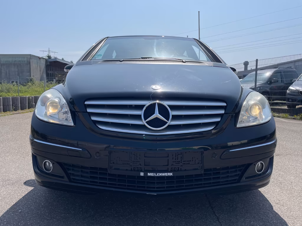 Mercedes-Benz B 150