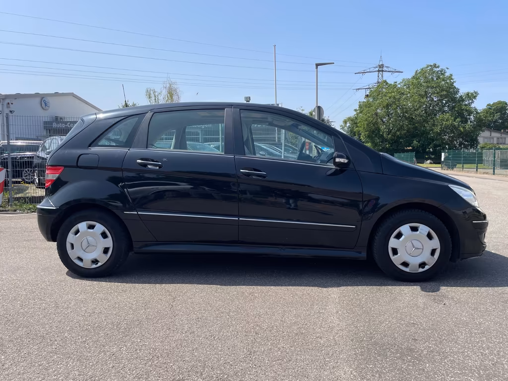 Mercedes-Benz B 150