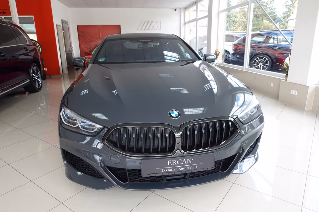 BMW 840