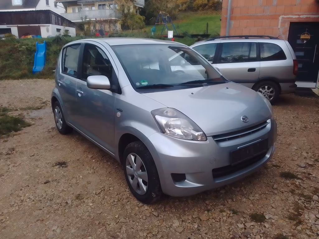 Daihatsu Sirion