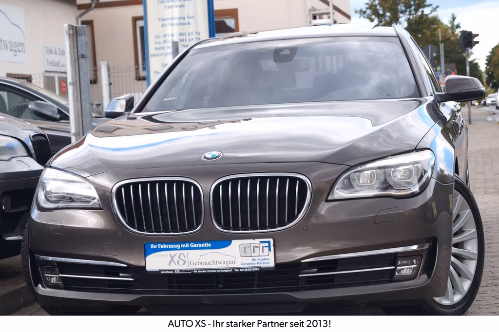 BMW 740
