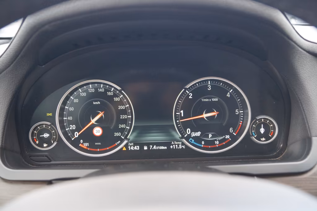BMW 740