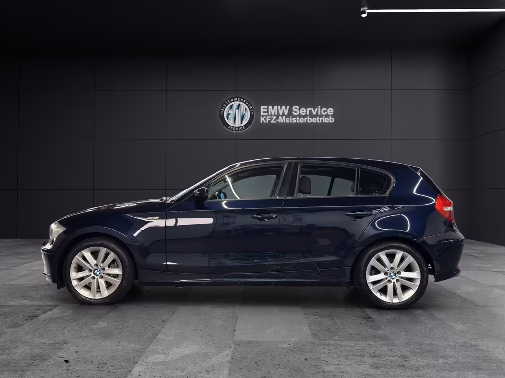 BMW 123