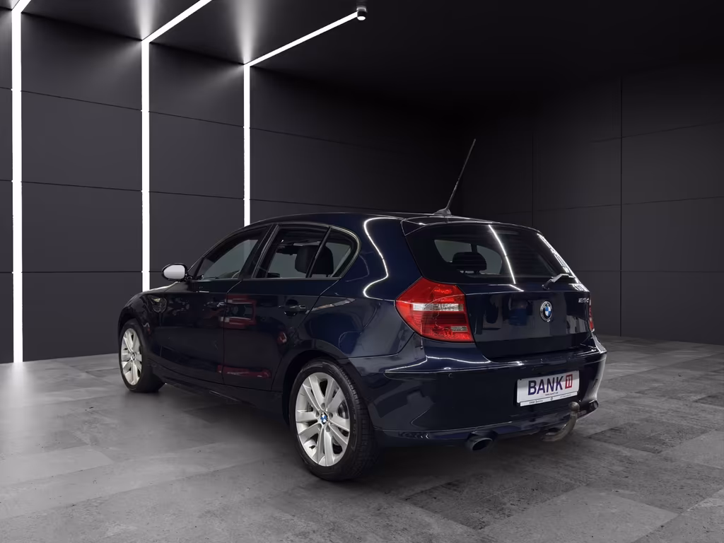 BMW 123