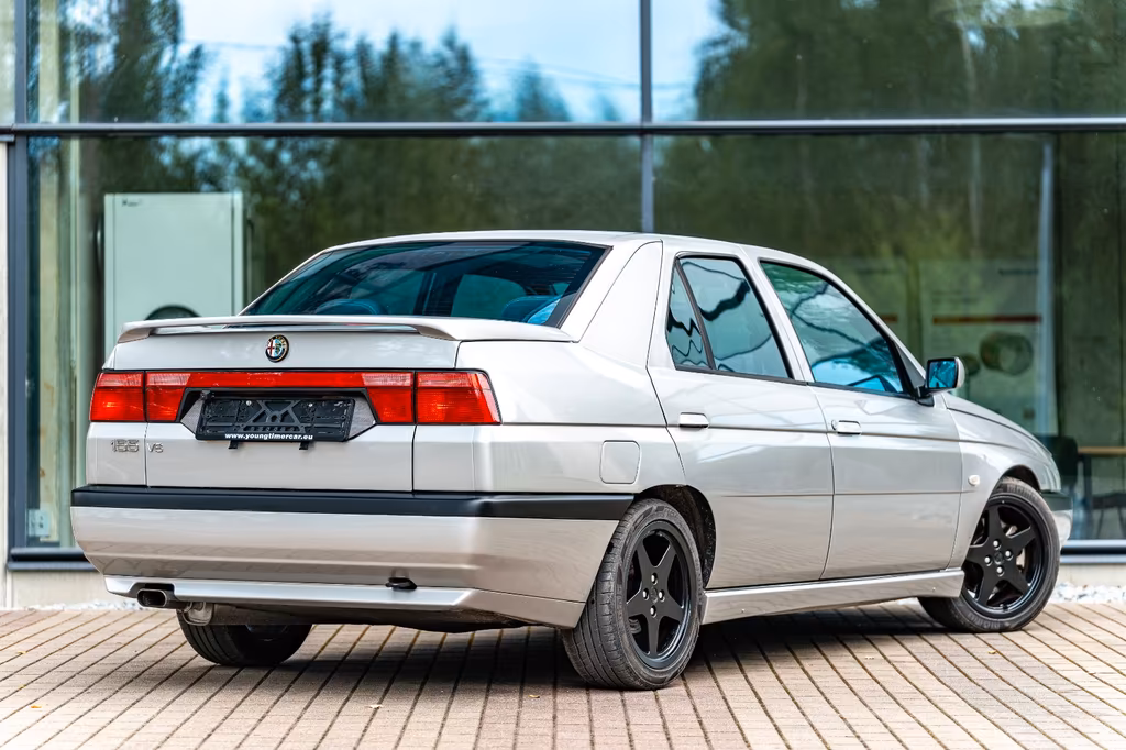 Alfa Romeo 155