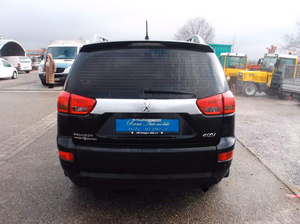Peugeot 4007