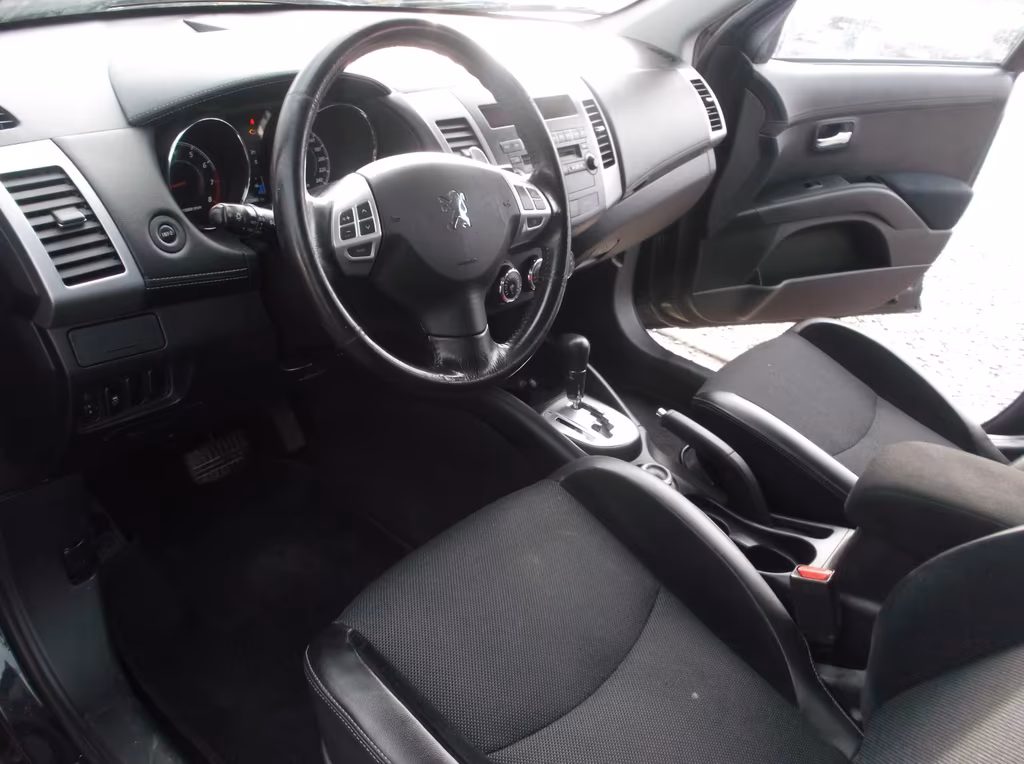 Peugeot 4007