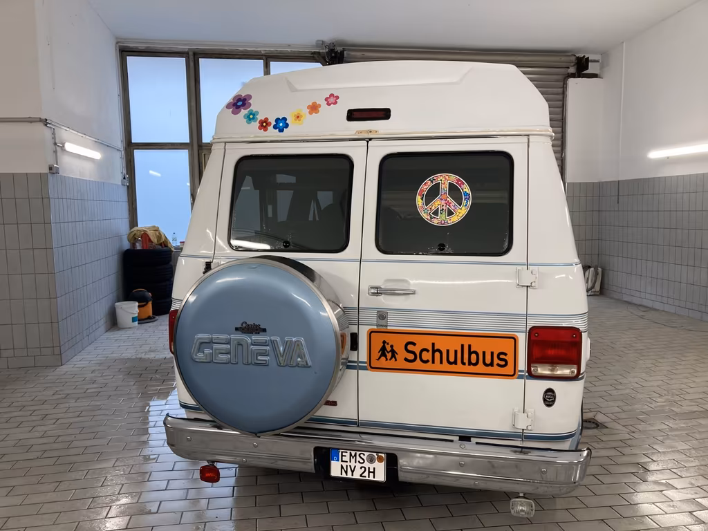 Chevrolet Chevy Van
