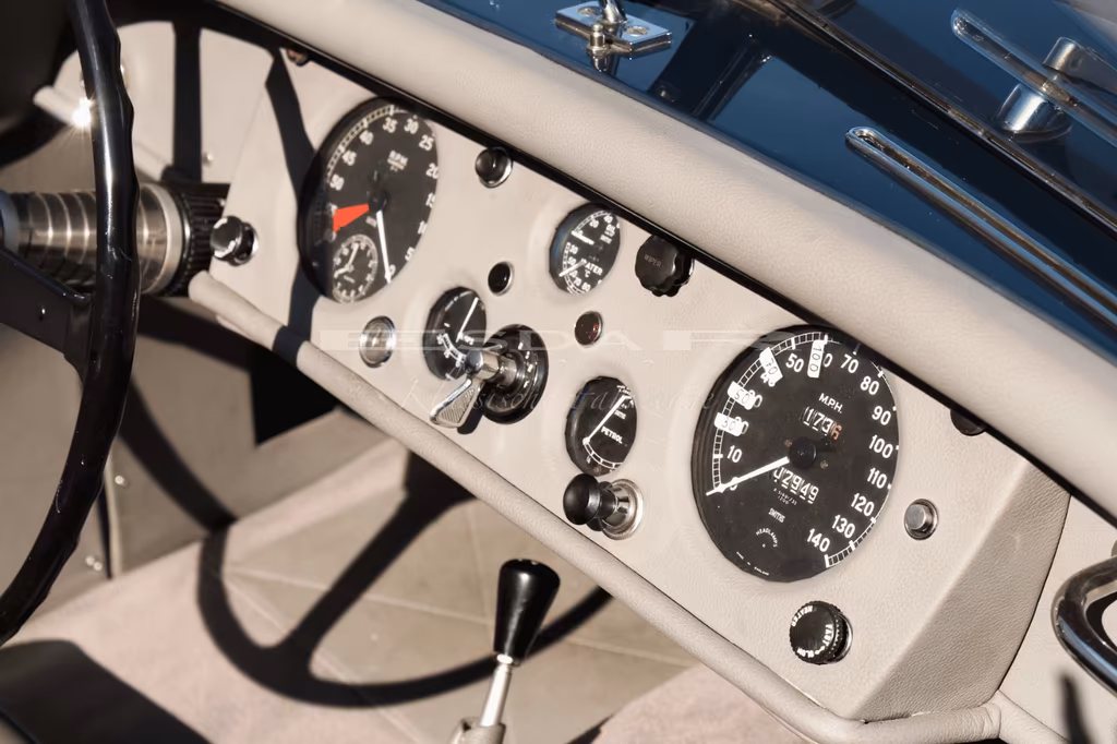 Jaguar XK