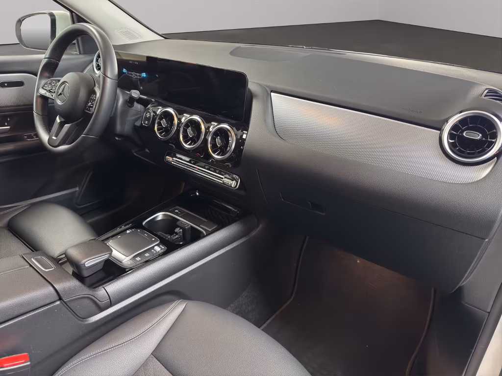 Mercedes-Benz GLA 180
