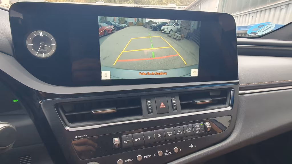 Lexus ES 300