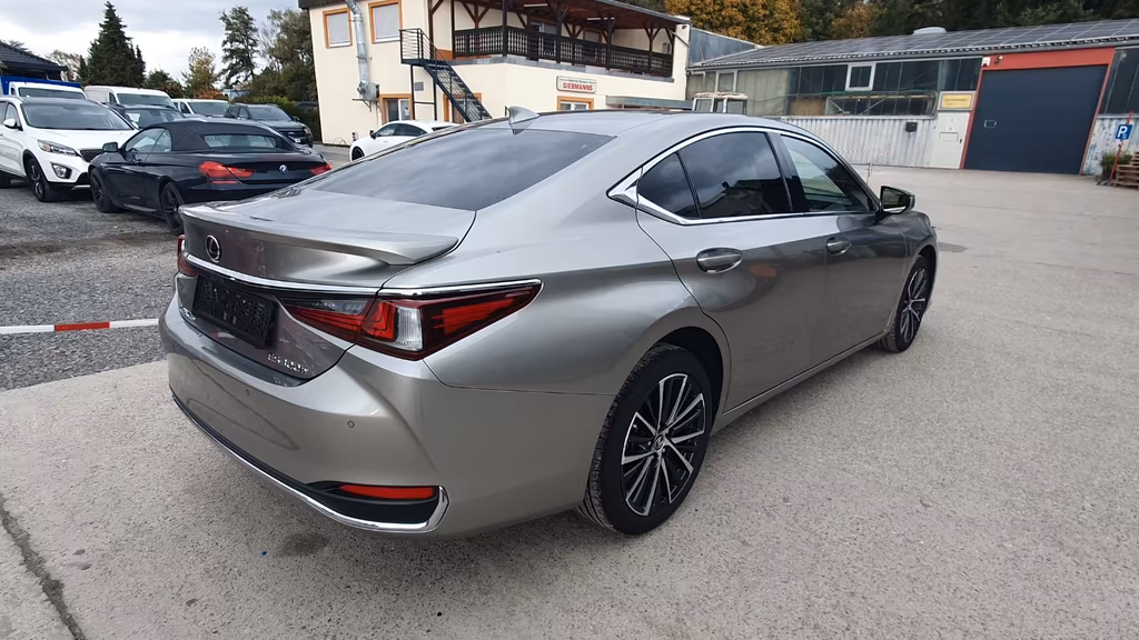 Lexus ES 300