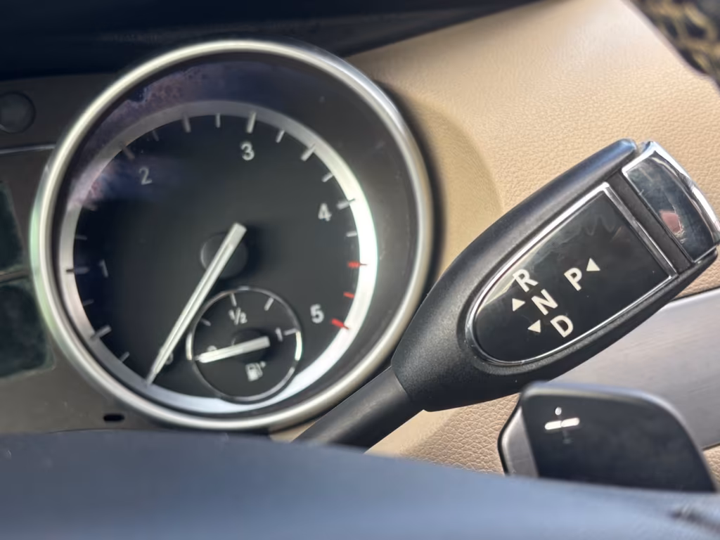 Mercedes-Benz R 300