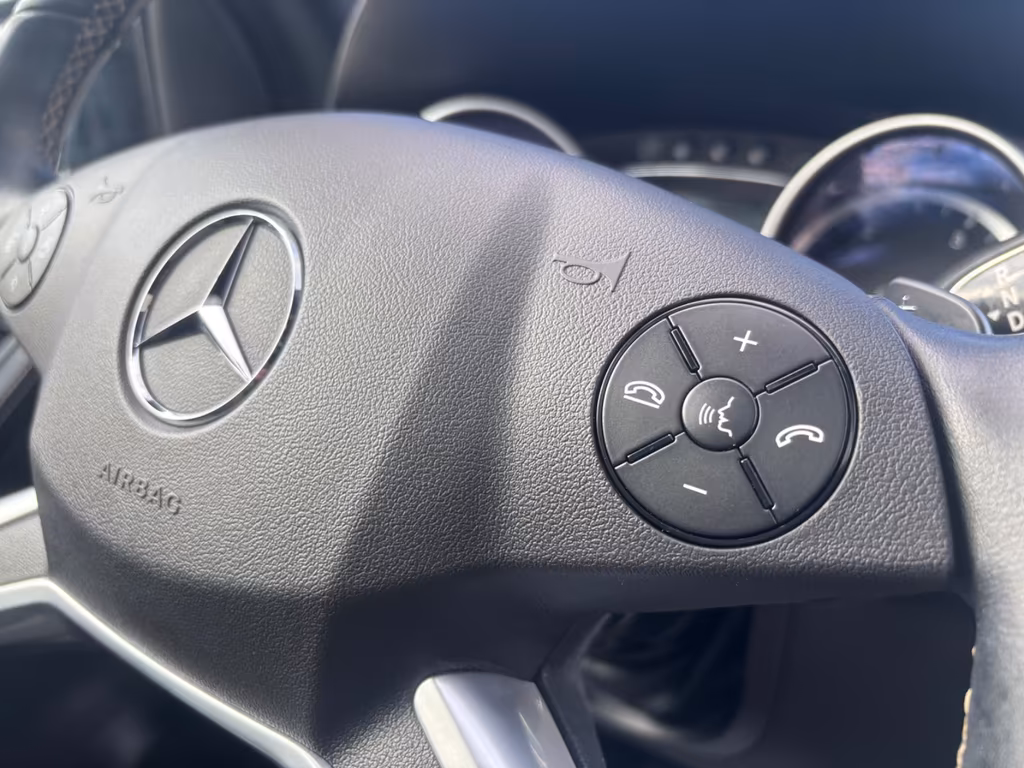 Mercedes-Benz R 300