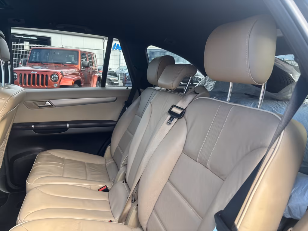 Mercedes-Benz R 300