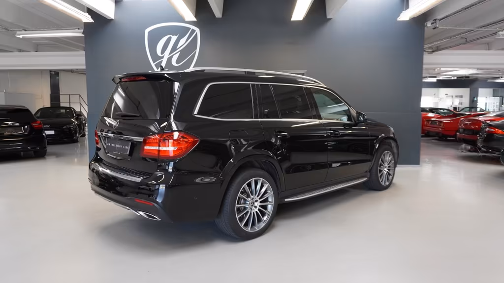 Mercedes-Benz GLS 400