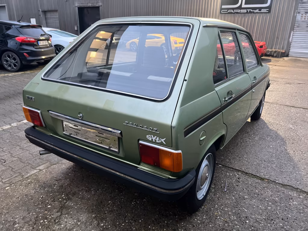 Peugeot 104