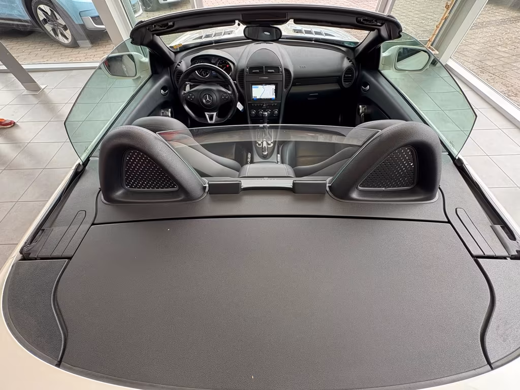 Mercedes-Benz SLK 55 AMG