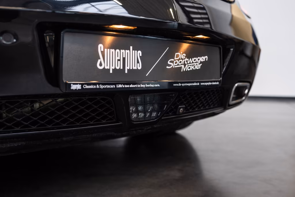 Mercedes-Benz SLS AMG