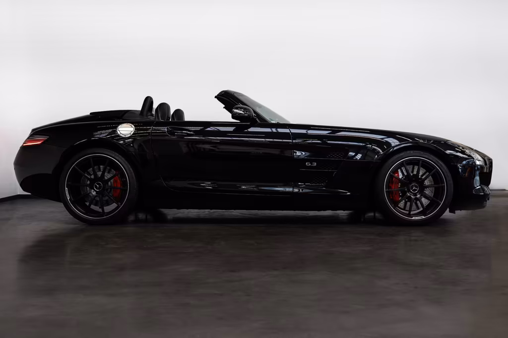 Mercedes-Benz SLS AMG