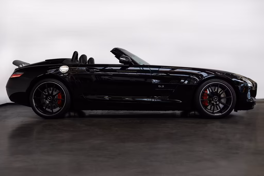 Mercedes-Benz SLS AMG