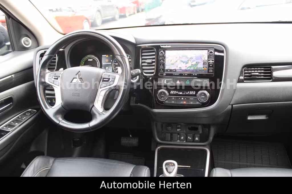Mitsubishi Plug-in Hybrid Outlander