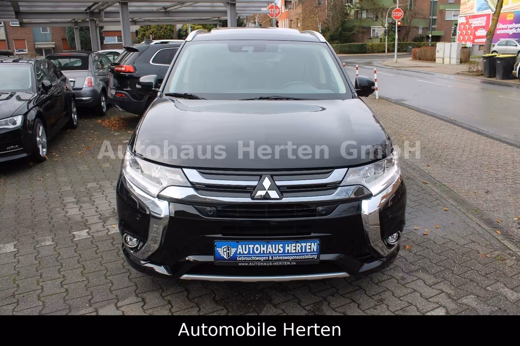 Mitsubishi Plug-in Hybrid Outlander