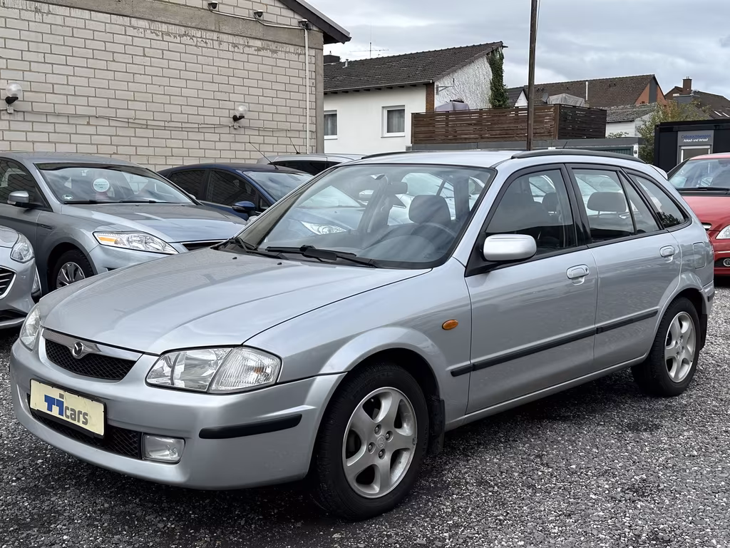 Mazda 323