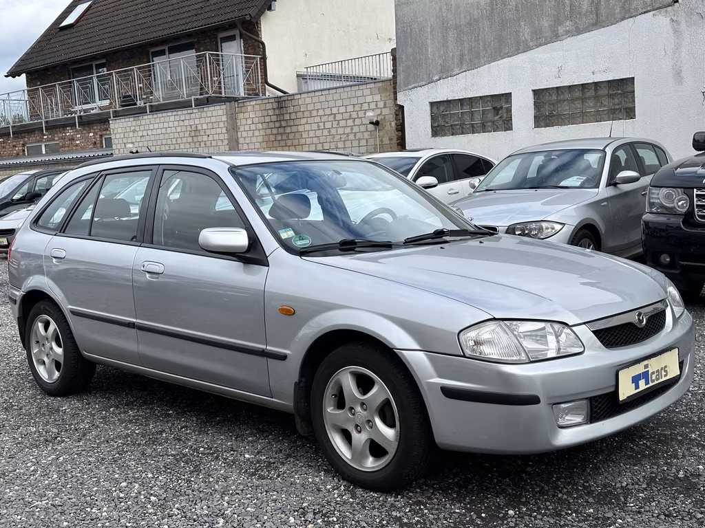 Mazda 323